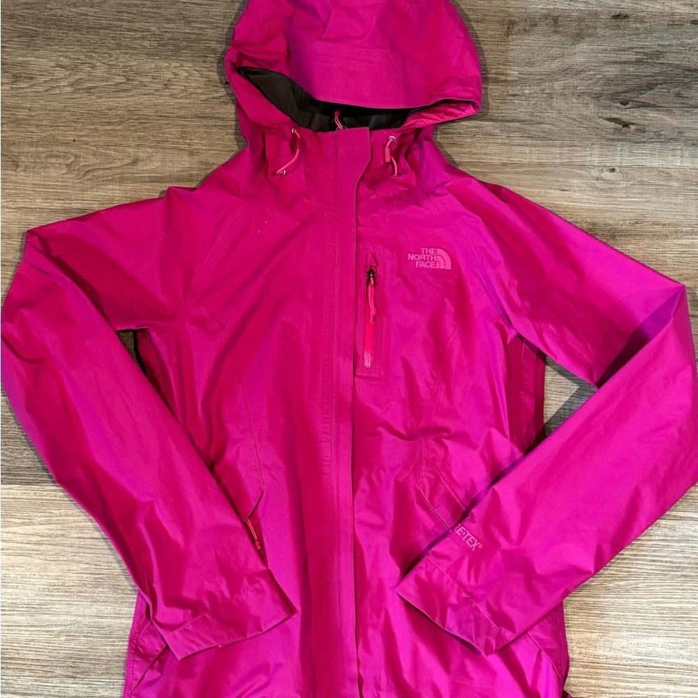 North Face Gortex Women’s Jacket